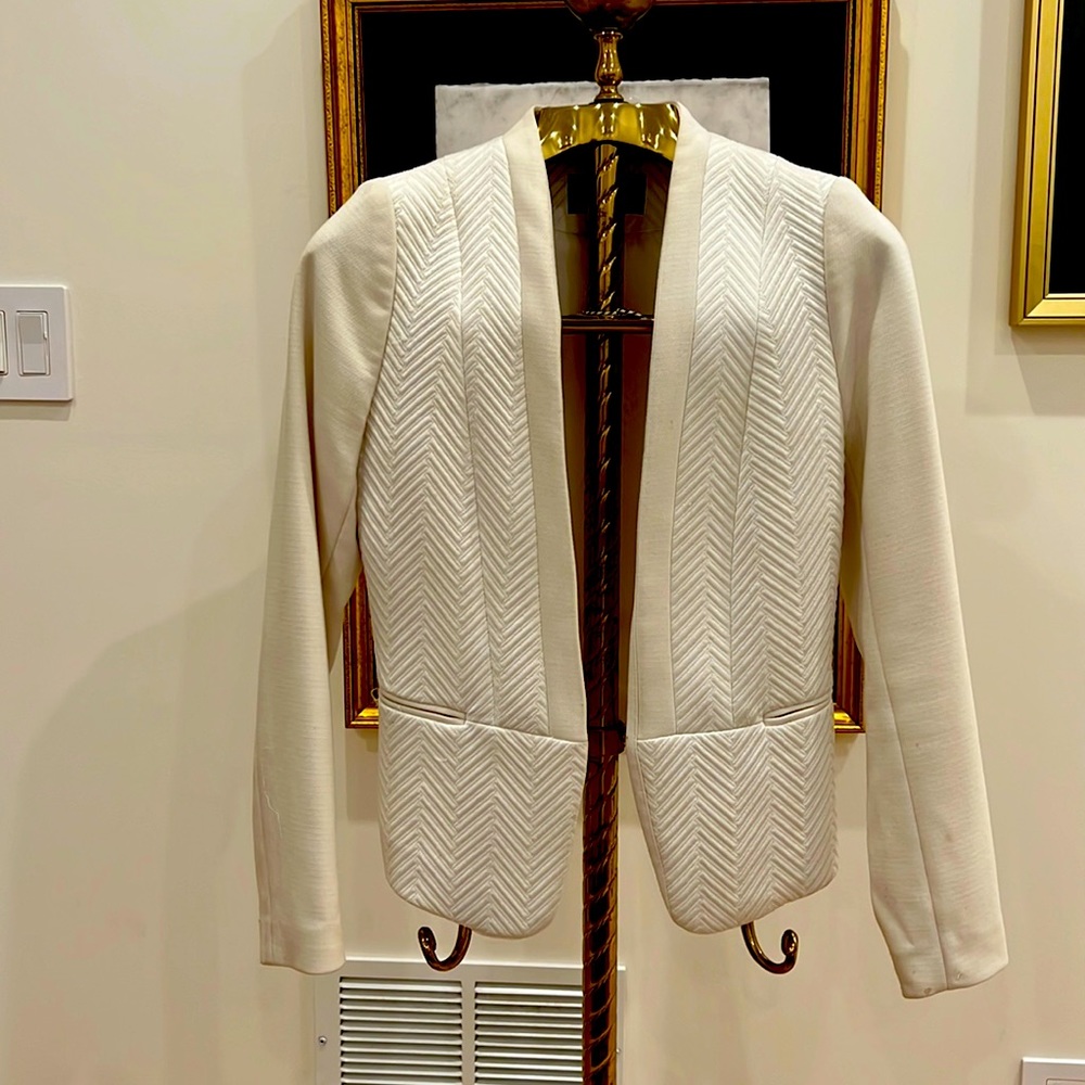 H&M size 4 cream blazer